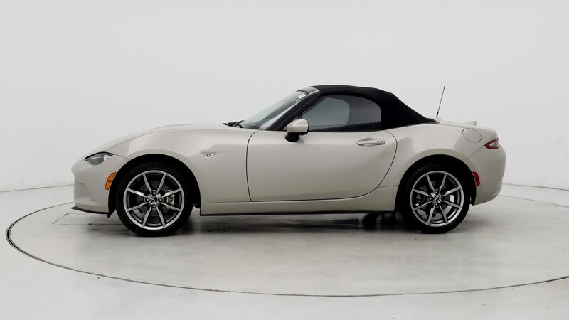 2023 Mazda MX-5 Miata Grand Touring 3