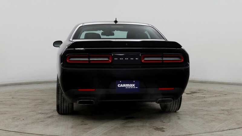 2016 Dodge Challenger R/T 6