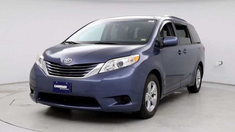 2016 Toyota Sienna LE 4