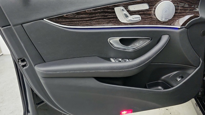 2019 Mercedes-Benz E-Class E 300 12