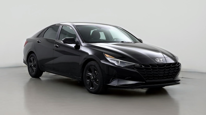 2022 Hyundai Elantra SEL Hero Image