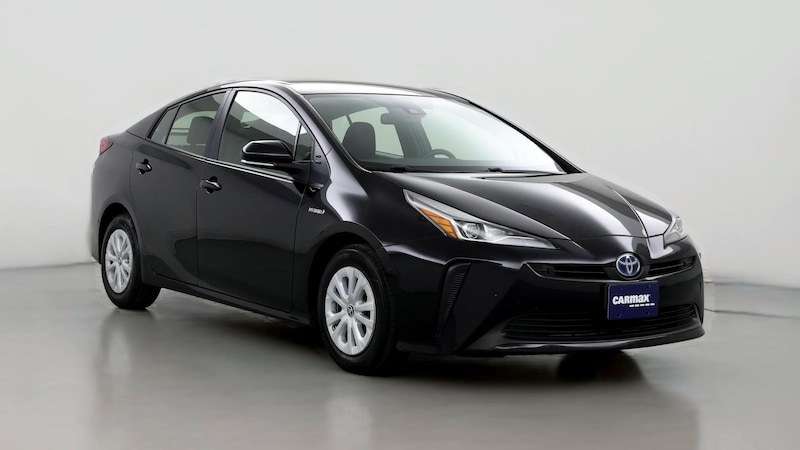 2022 Toyota Prius LE Hero Image