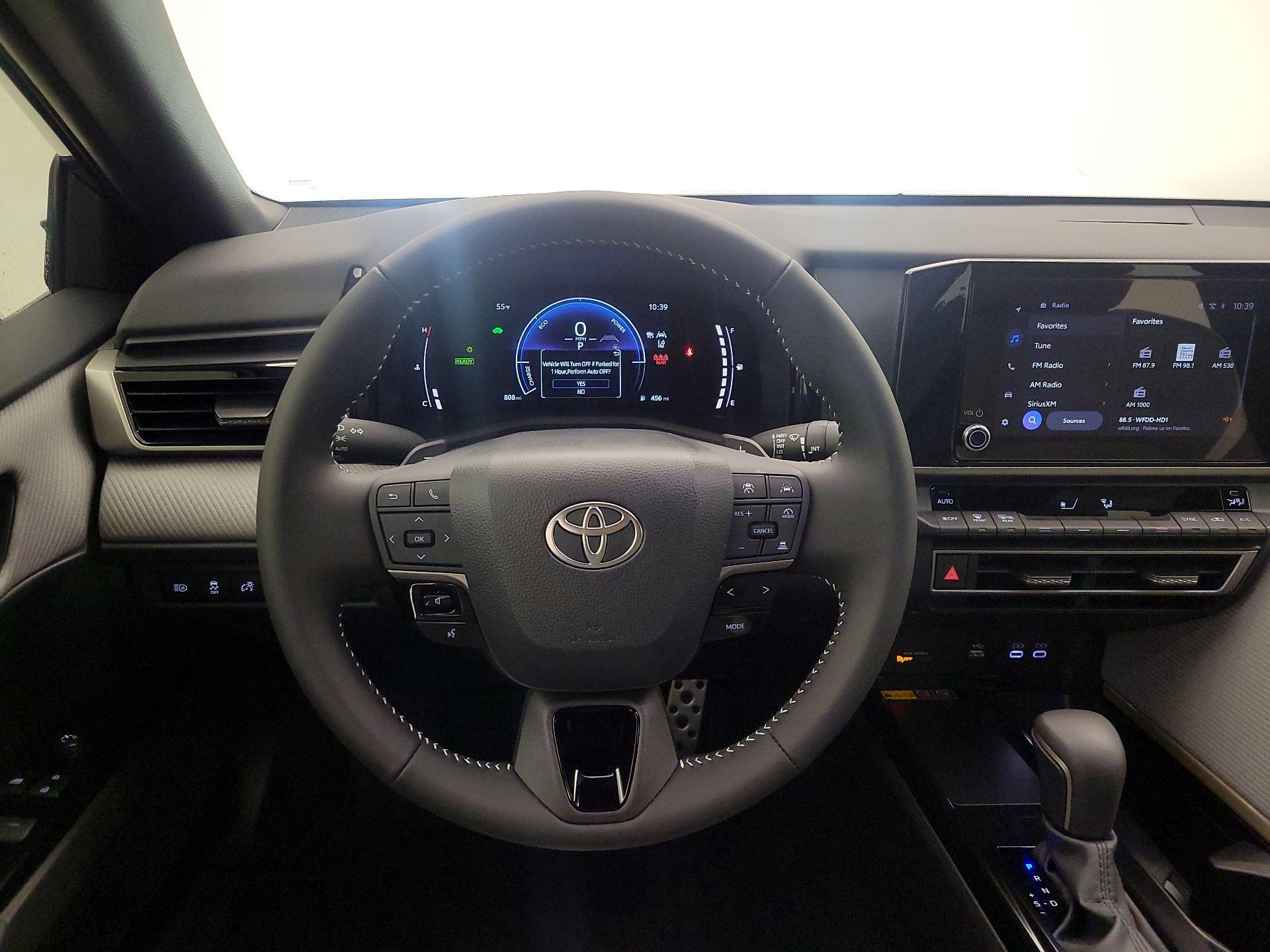 Thumbnail: 2025 Toyota Camry - 10