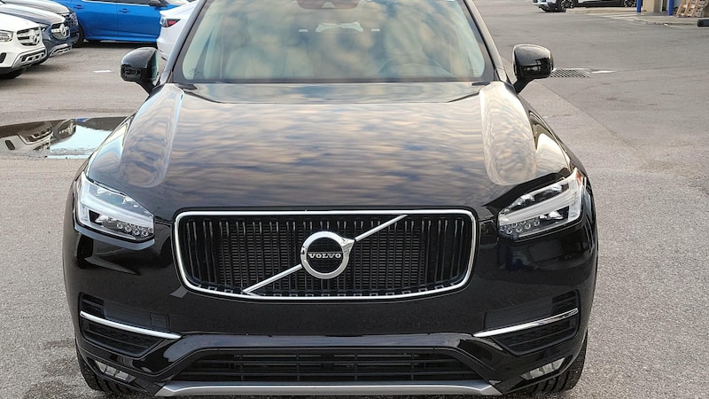 2019 Volvo XC90 T5 Momentum 2