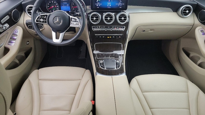 2022 Mercedes-Benz GLC 300 9