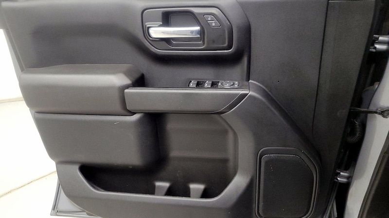 2022 Chevrolet Silverado 1500 Custom 12