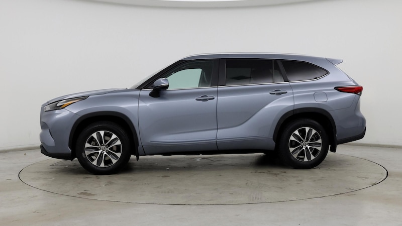 2023 Toyota Highlander XLE 3