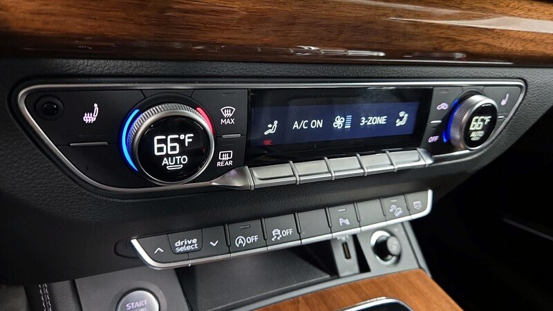 2023 Audi Q5 e Premium Plus 16