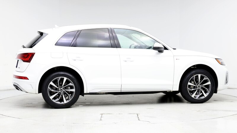 2023 Audi Q5 e Premium Plus 7