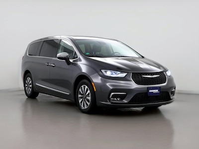 2023 Chrysler Pacifica Hybrid Limited -
                Cincinnati, OH