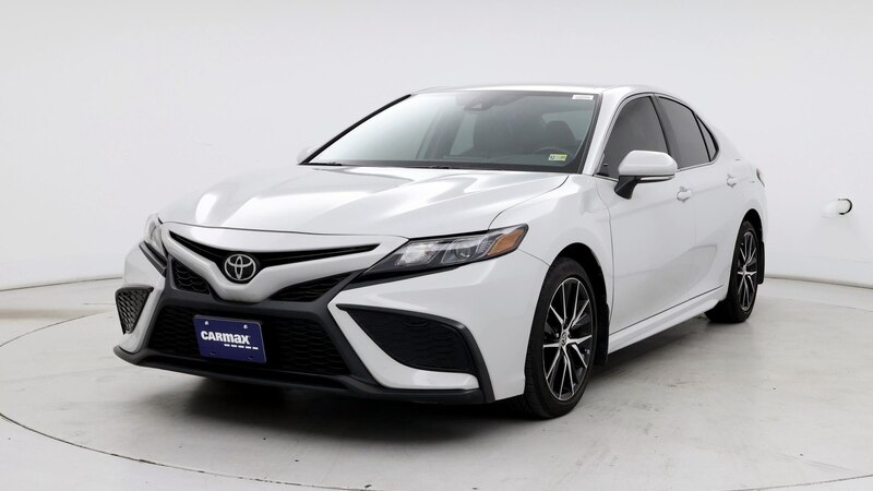 2022 Toyota Camry SE 4