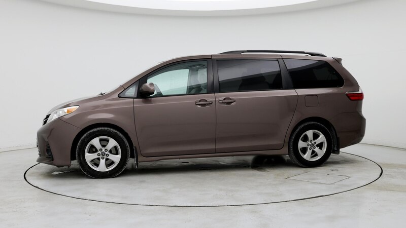 2020 Toyota Sienna LE 3