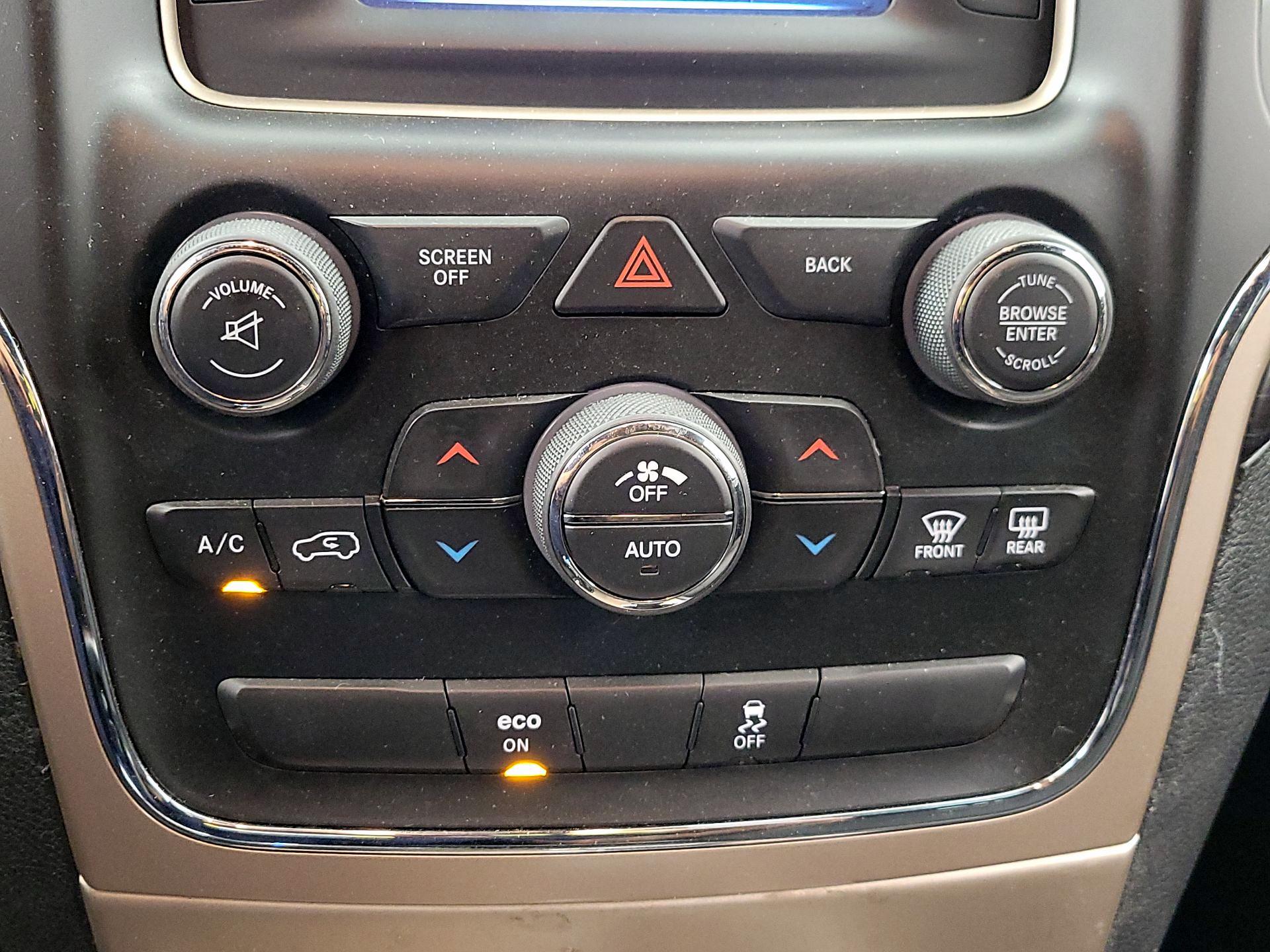 Thumbnail: 2014 Jeep Grand Cherokee - 15