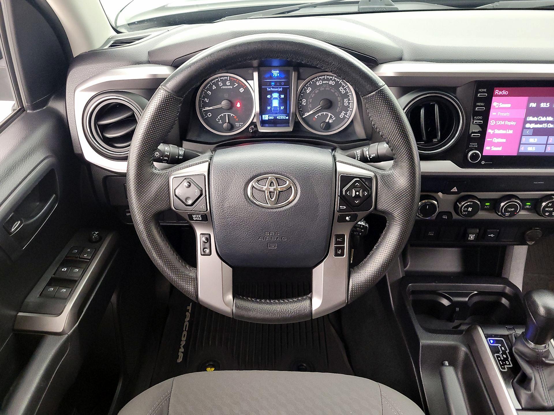 Thumbnail: 2020 Toyota Tacoma - 10