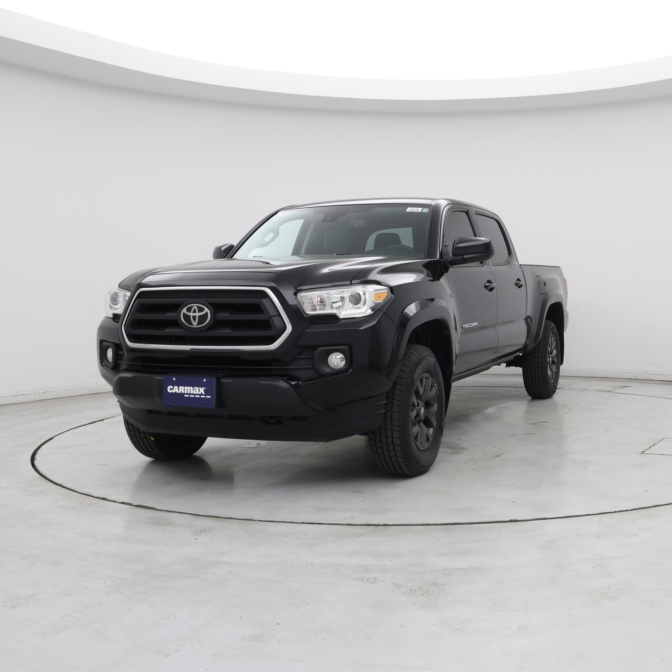 Thumbnail: 2020 Toyota Tacoma - 4