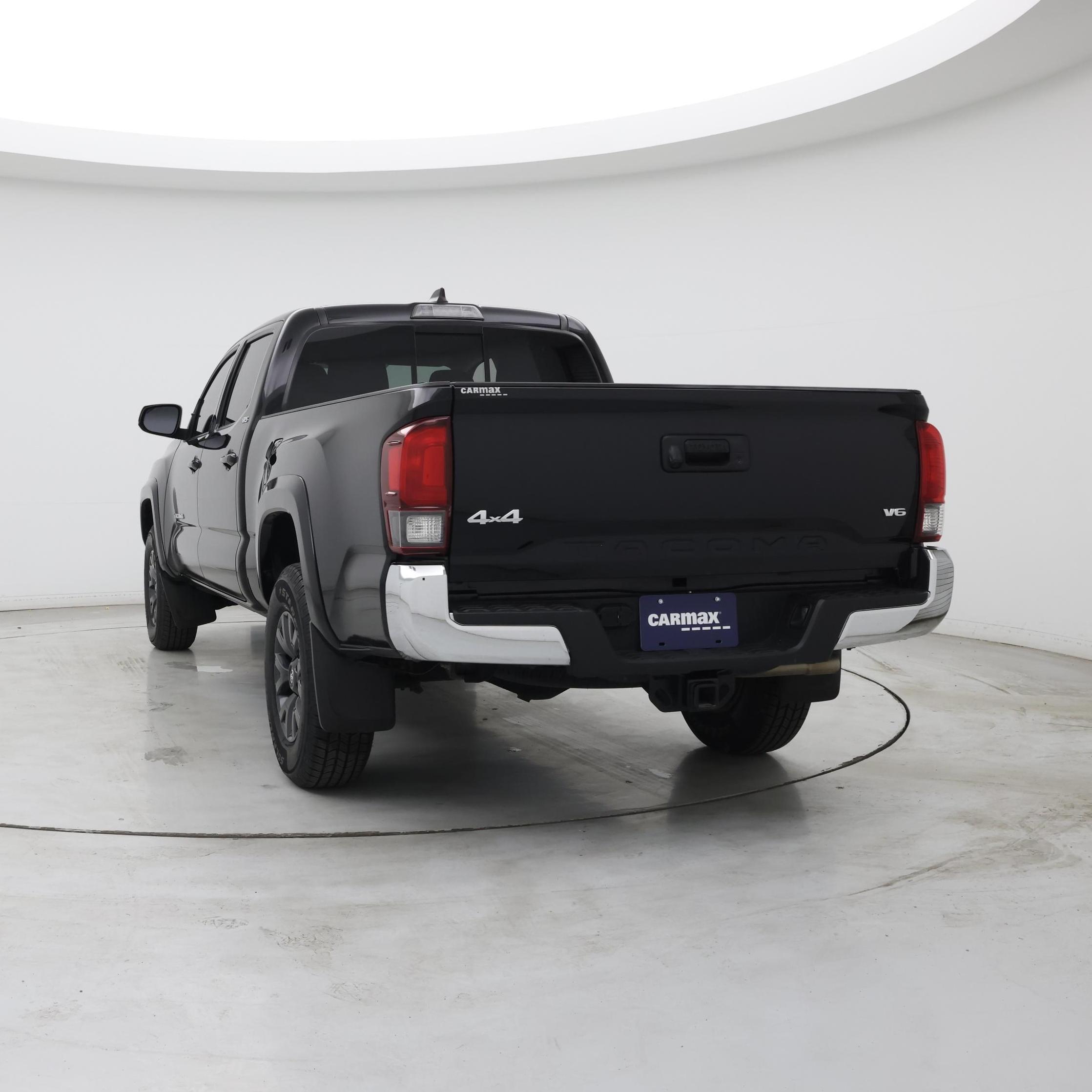 Thumbnail: 2020 Toyota Tacoma - 6