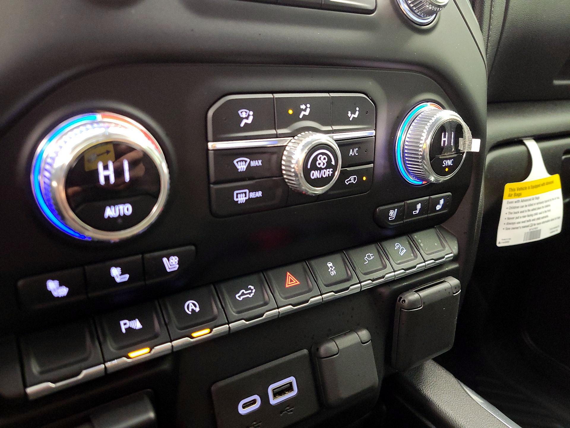 Thumbnail: 2020 GMC Sierra 1500 - 16