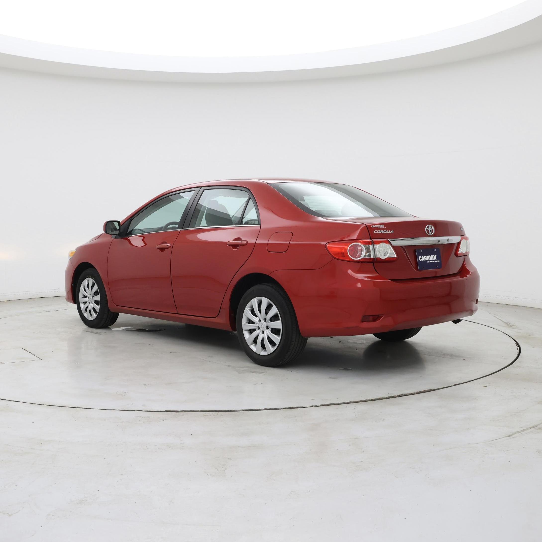 Thumbnail: 2013 Toyota Corolla - 2