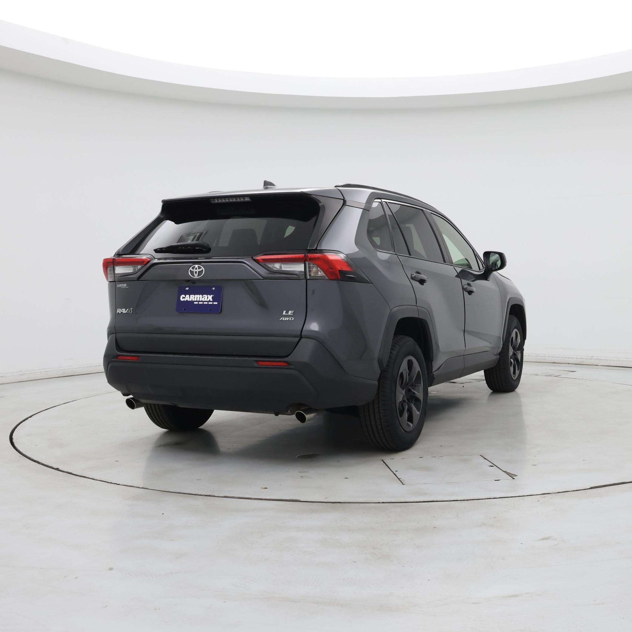 Thumbnail: 2019 Toyota RAV4 - 8