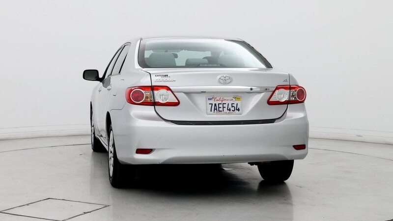 2013 Toyota Corolla LE 6