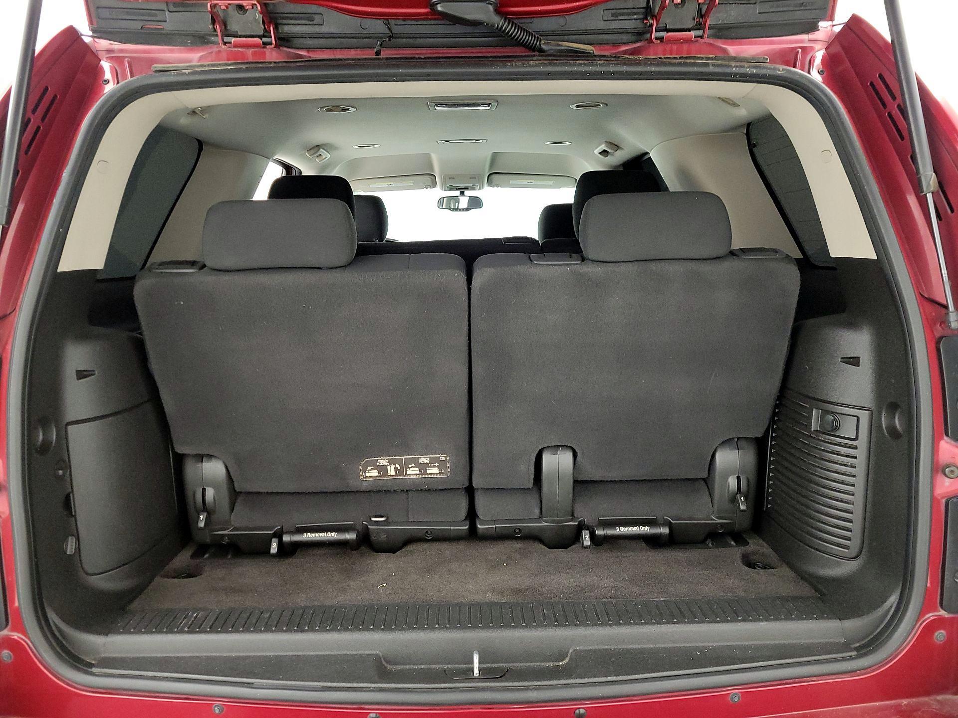 Thumbnail: 2013 Chevrolet Tahoe - 20
