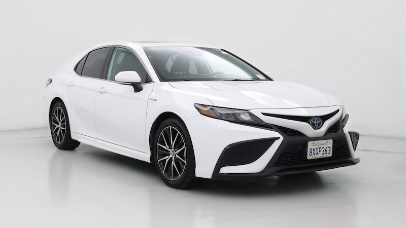 2021 Toyota Camry SE Hero Image