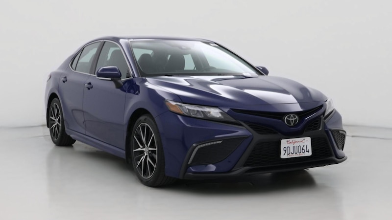 2023 Toyota Camry SE Hero Image