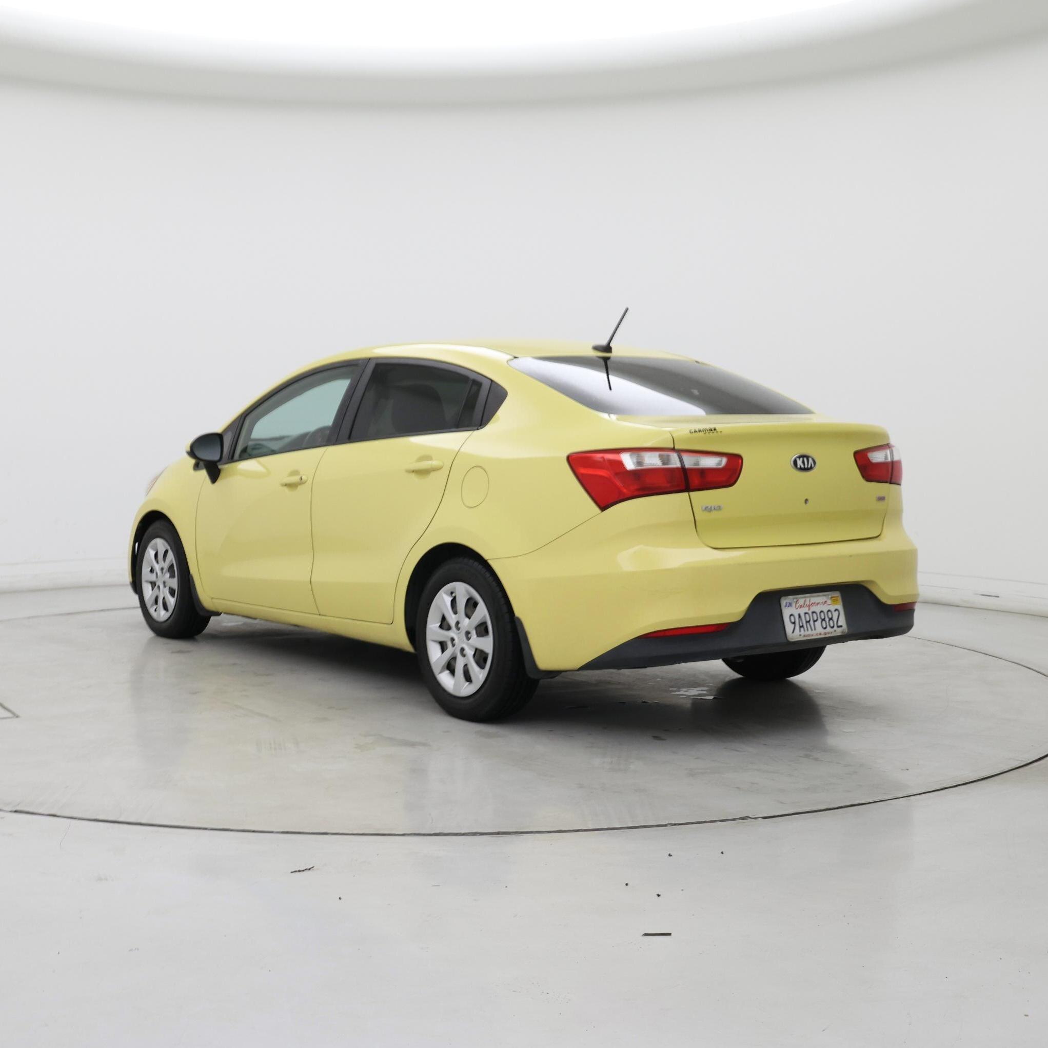 Thumbnail: 2016 Kia Rio - 2