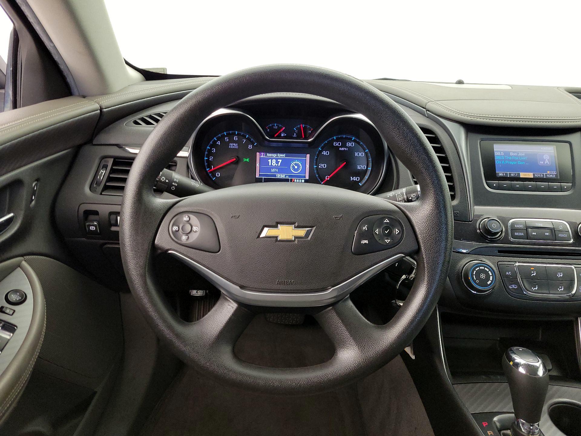 Thumbnail: 2014 Chevrolet Impala - 10