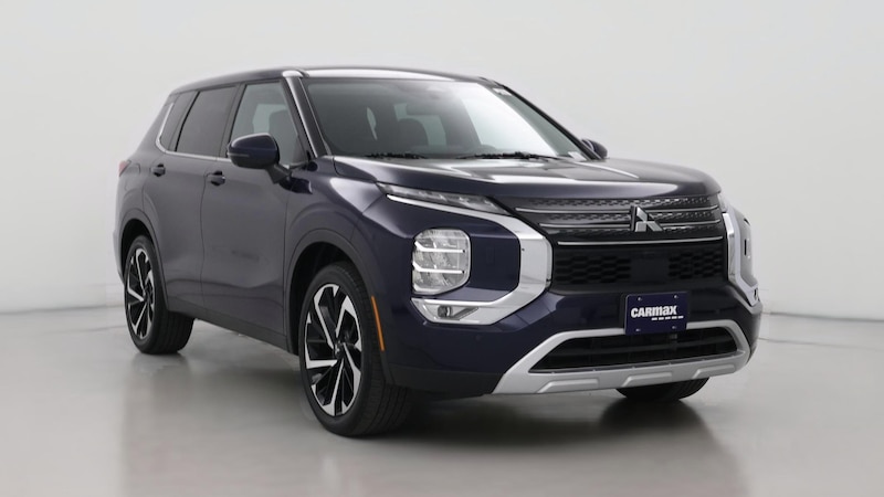2022 Mitsubishi Outlander SE Hero Image