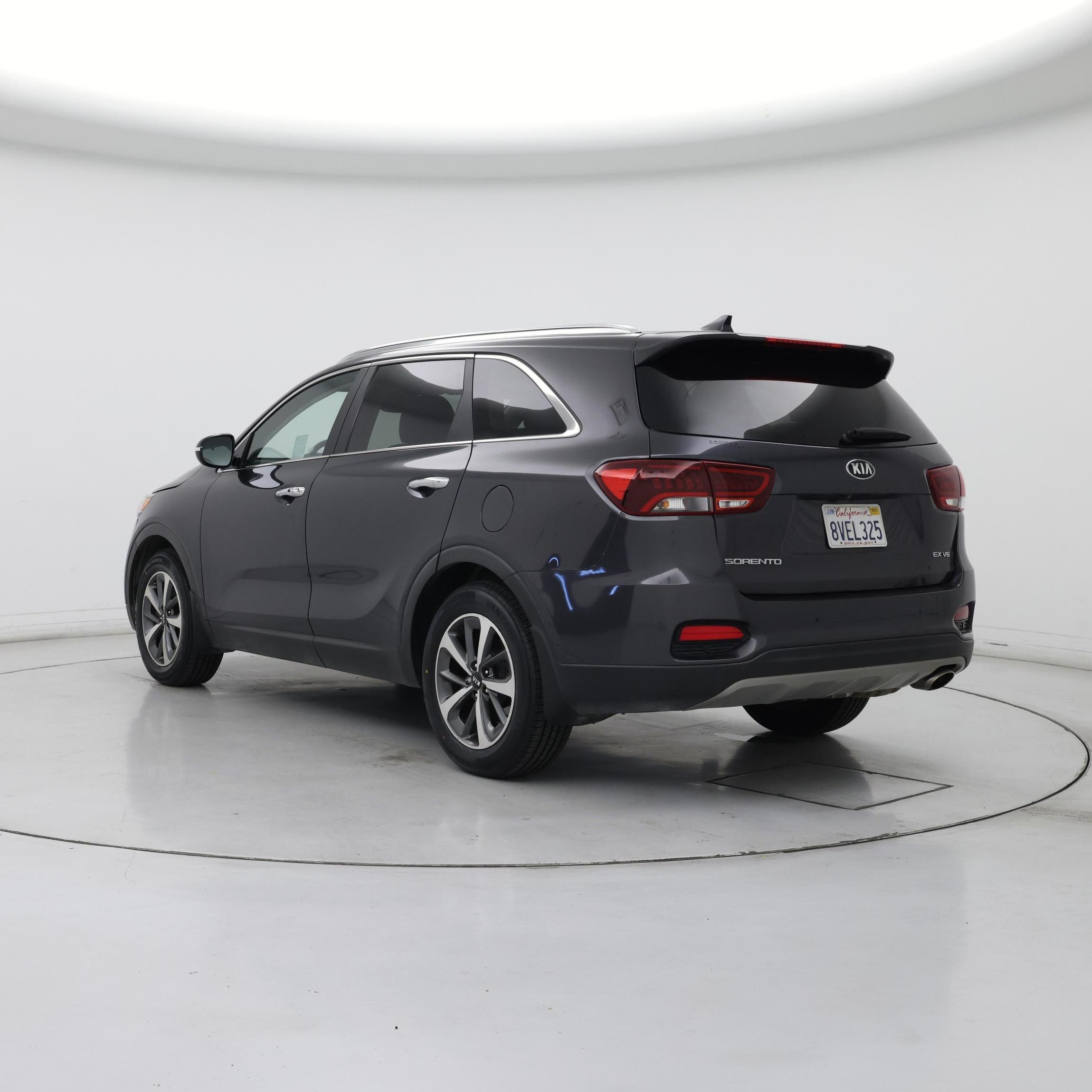 Thumbnail: 2019 Kia Sorento - 2