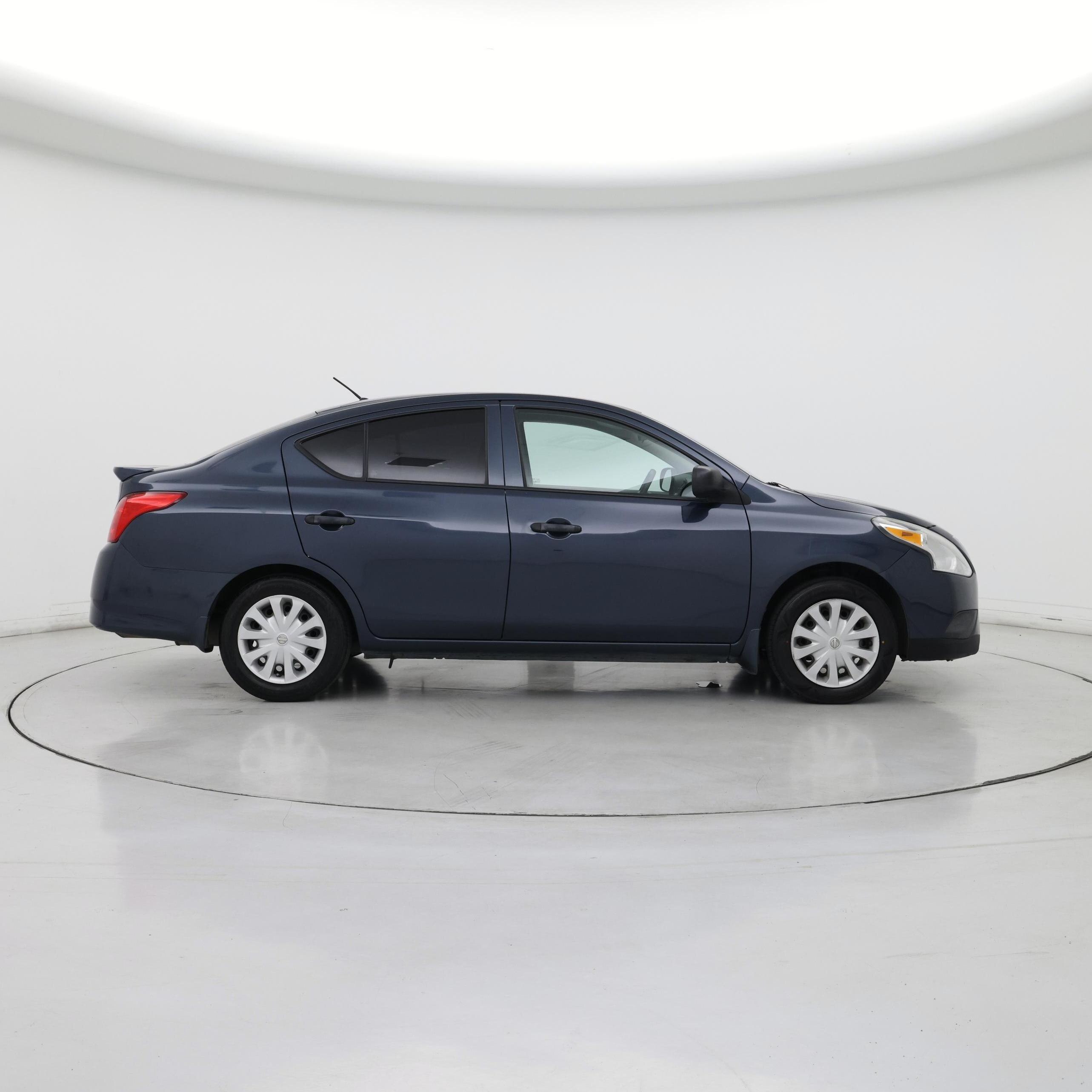 Thumbnail: 2015 Nissan Versa - 7