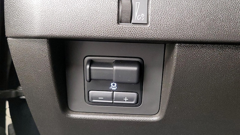 2023 GMC Canyon Elevation 13