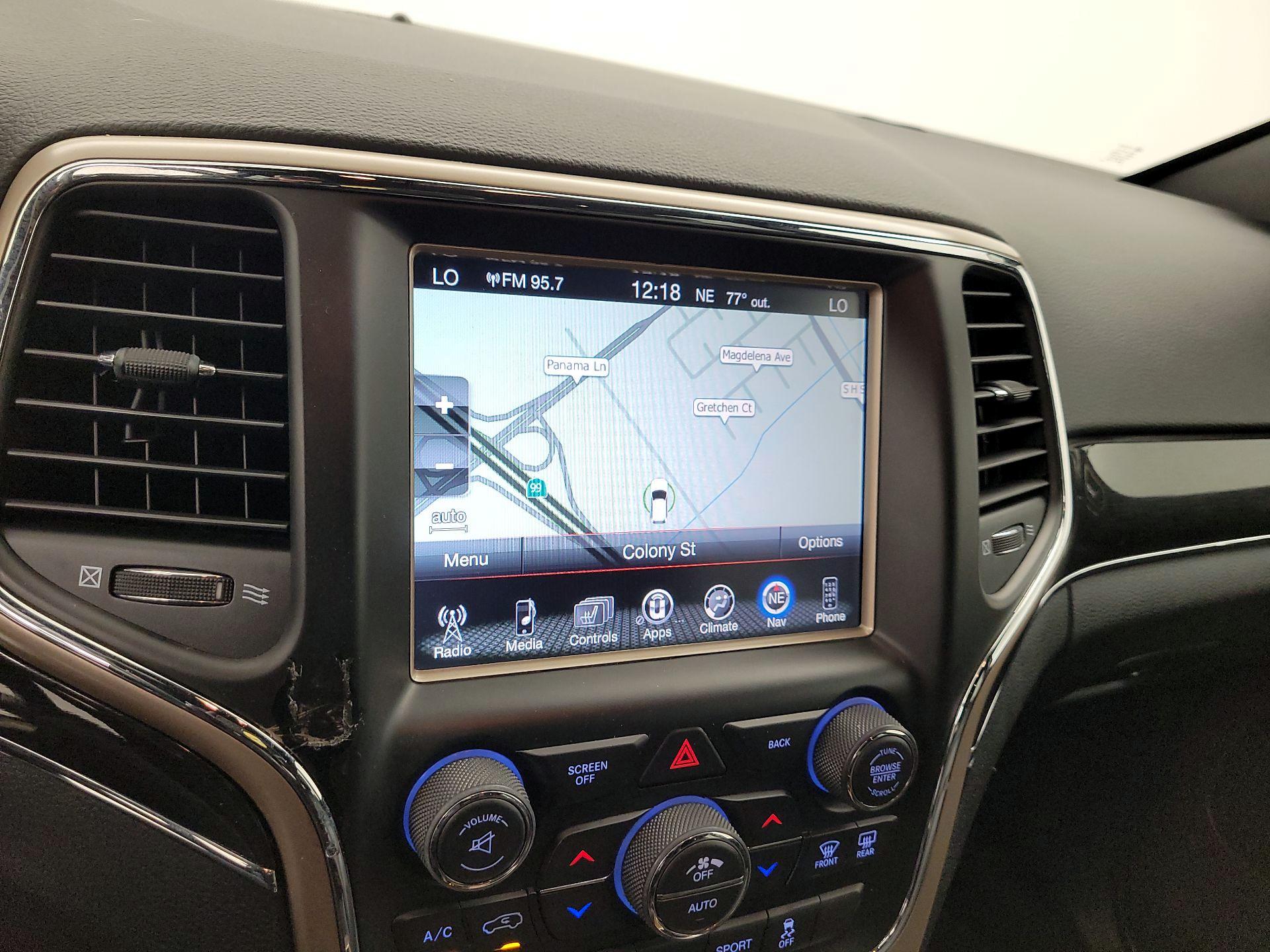 Thumbnail: 2016 Jeep Grand Cherokee - 14