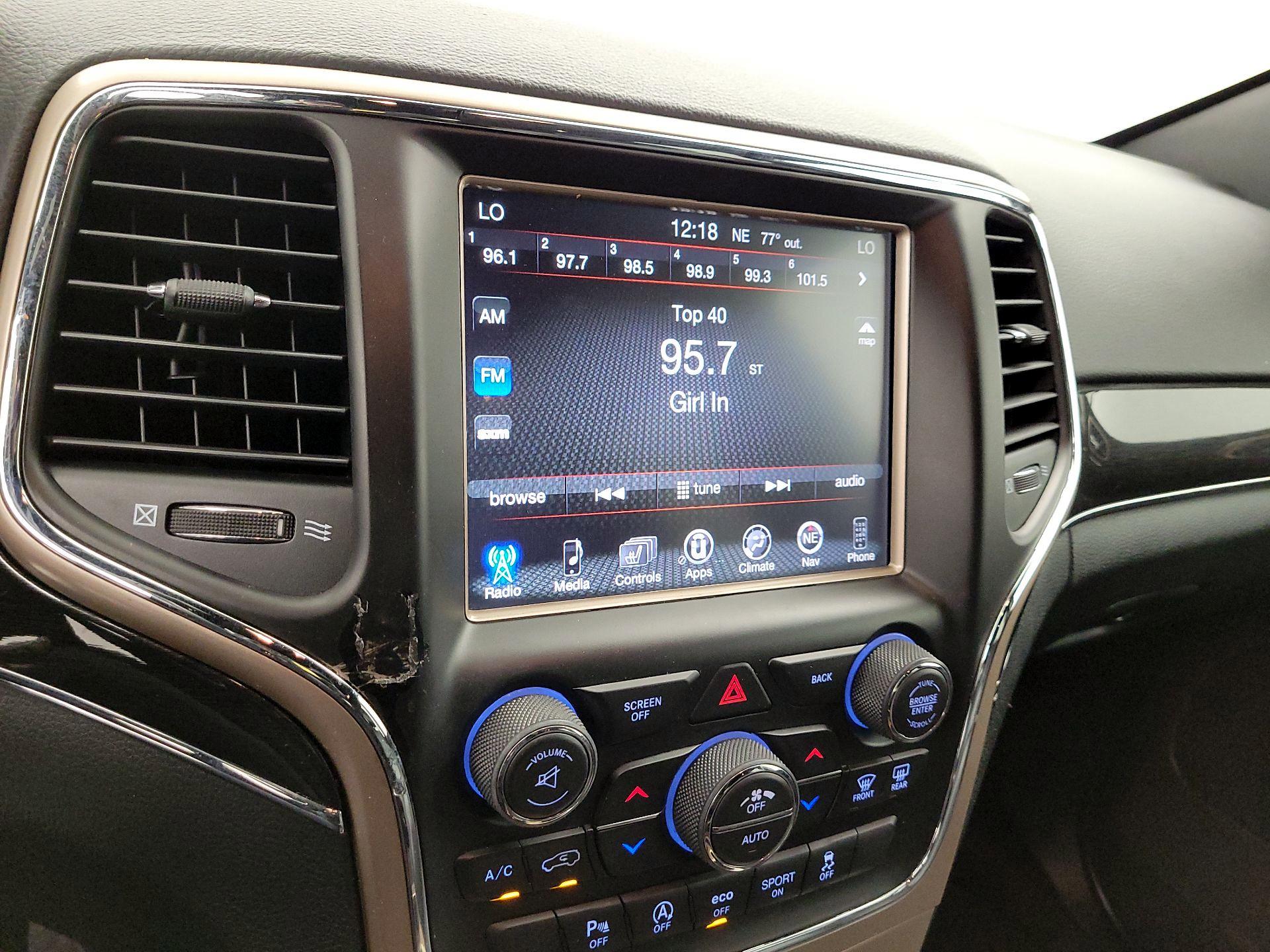 Thumbnail: 2016 Jeep Grand Cherokee - 16