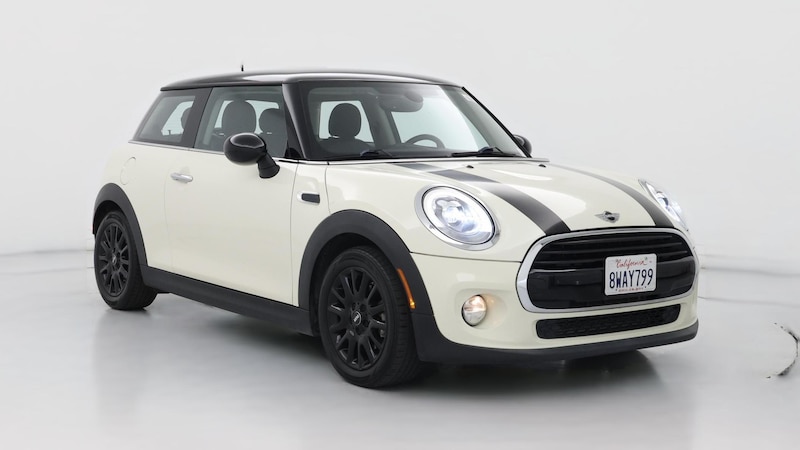 2017 MINI Cooper Hardtop  Hero Image