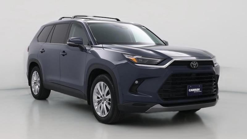 2024 Toyota Grand Highlander Platinum Hero Image