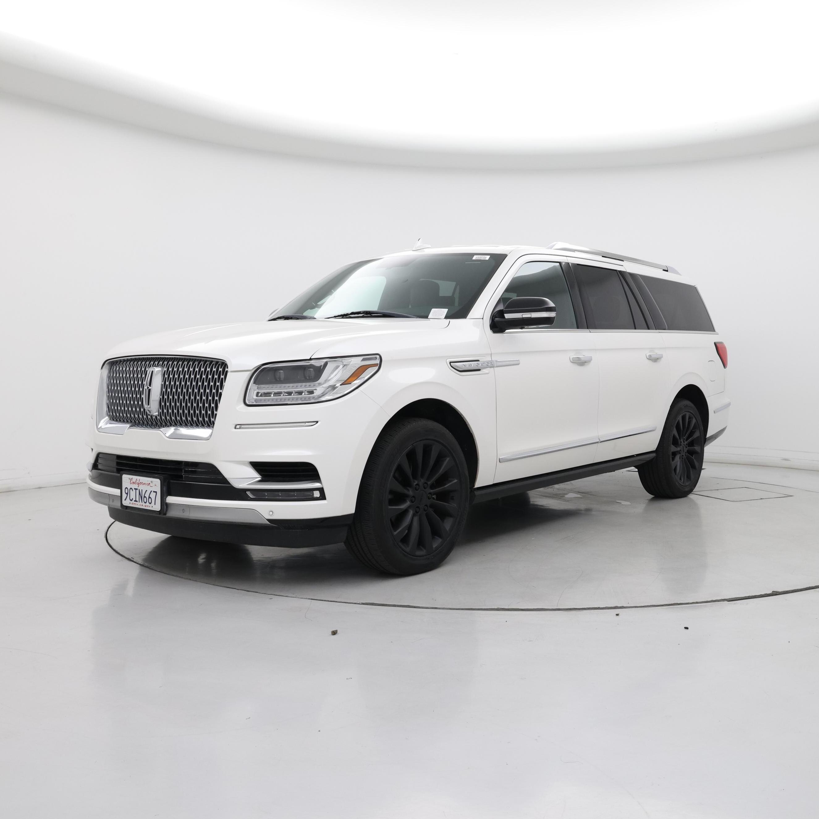Thumbnail: 2018 Lincoln Navigator L - 4