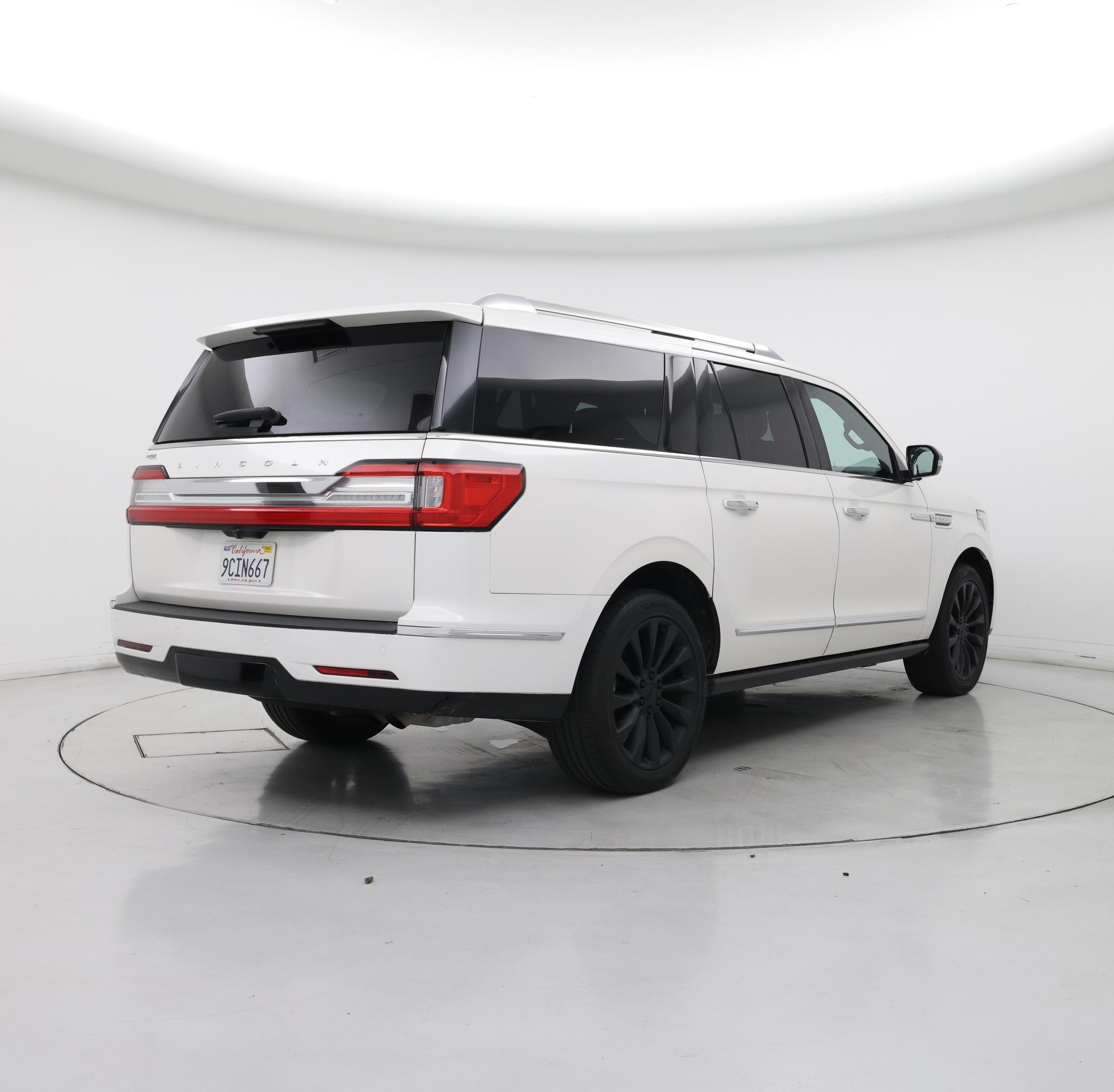 Thumbnail: 2018 Lincoln Navigator L - 8