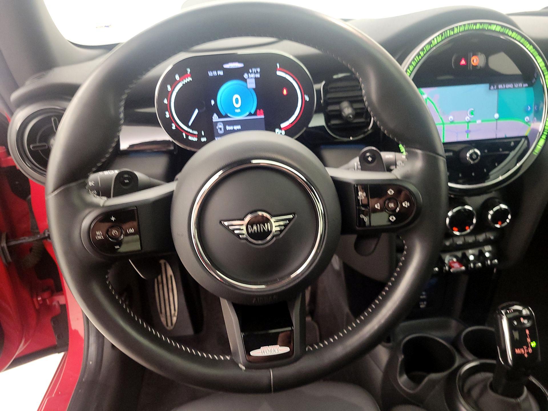 Thumbnail: 2022 MINI Cooper Hardtop - 10