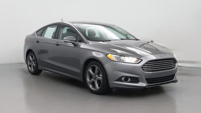 2014 Ford Fusion SE Hero Image