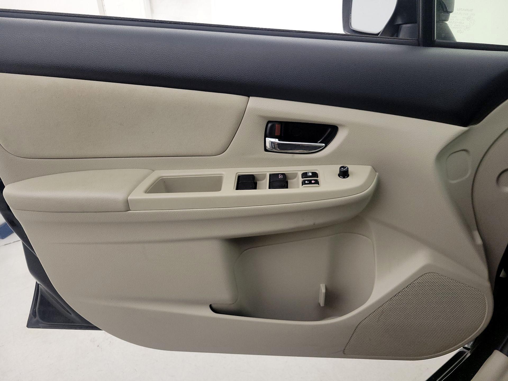 Thumbnail: 2014 Subaru XV Crosstrek - 12