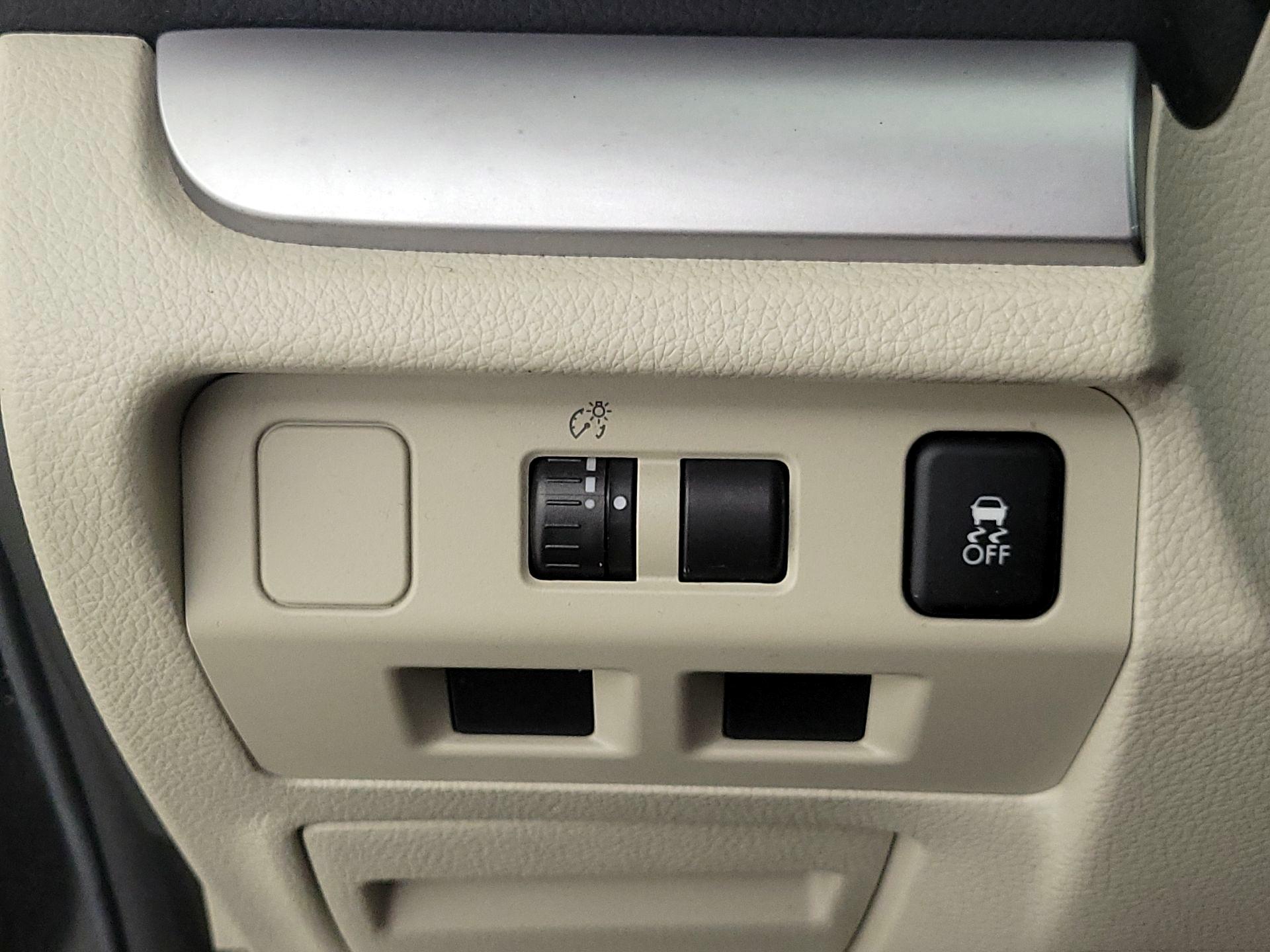 Thumbnail: 2014 Subaru XV Crosstrek - 13