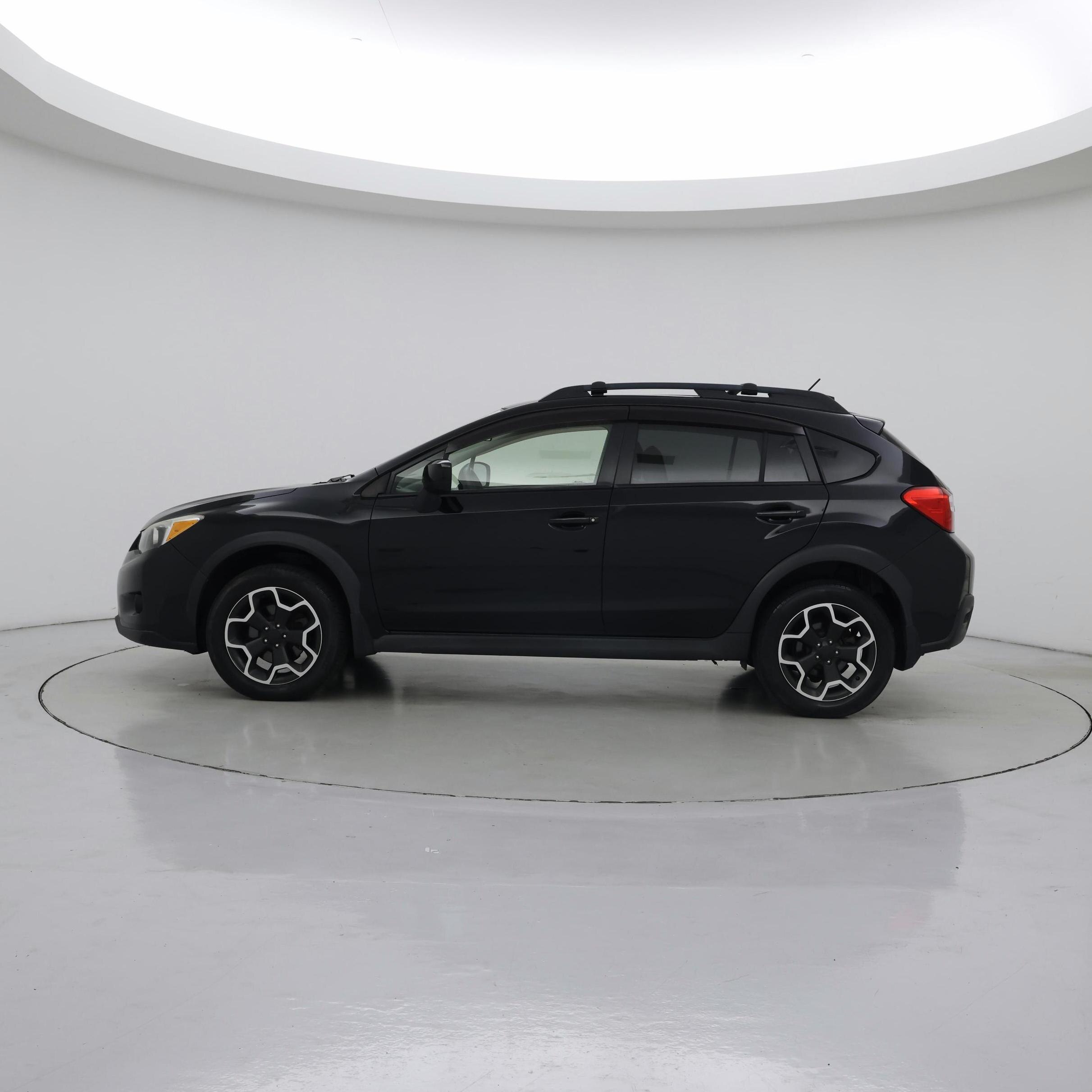 Thumbnail: 2014 Subaru XV Crosstrek - 3
