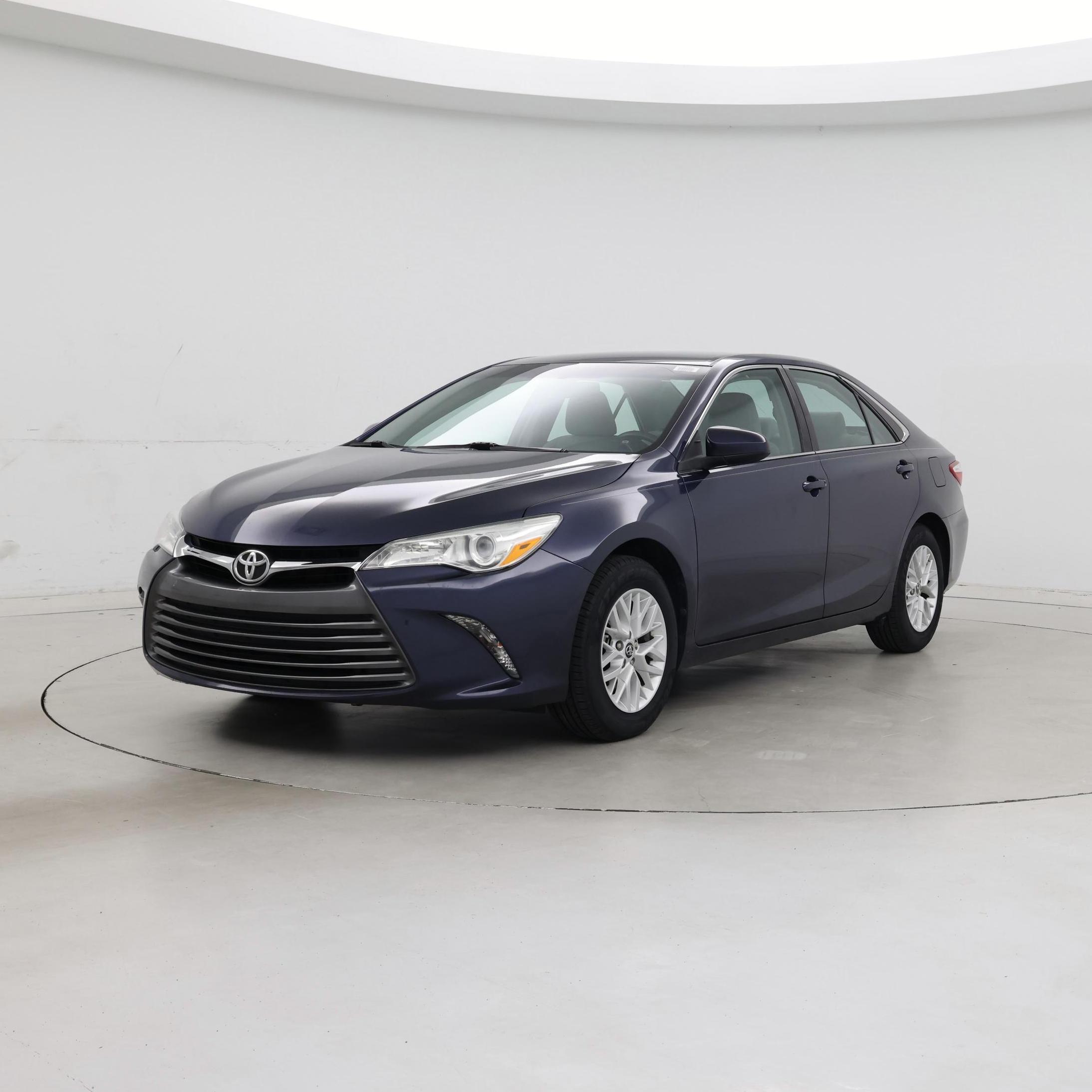 Thumbnail: 2016 Toyota Camry - 4
