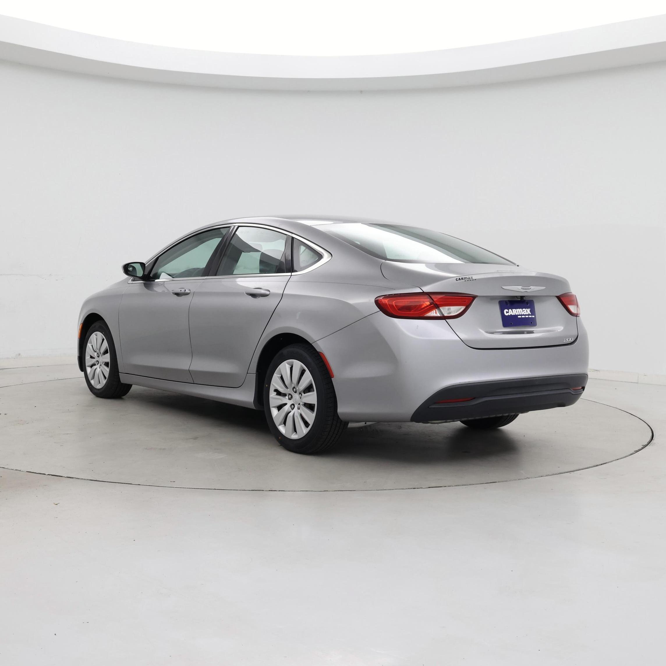 Thumbnail: 2015 Chrysler 200 - 2