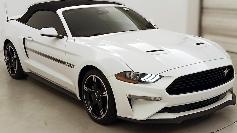 2021 Ford Mustang GT Premium Hero Image
