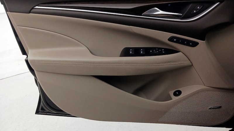 2017 Buick LaCrosse Essence 12