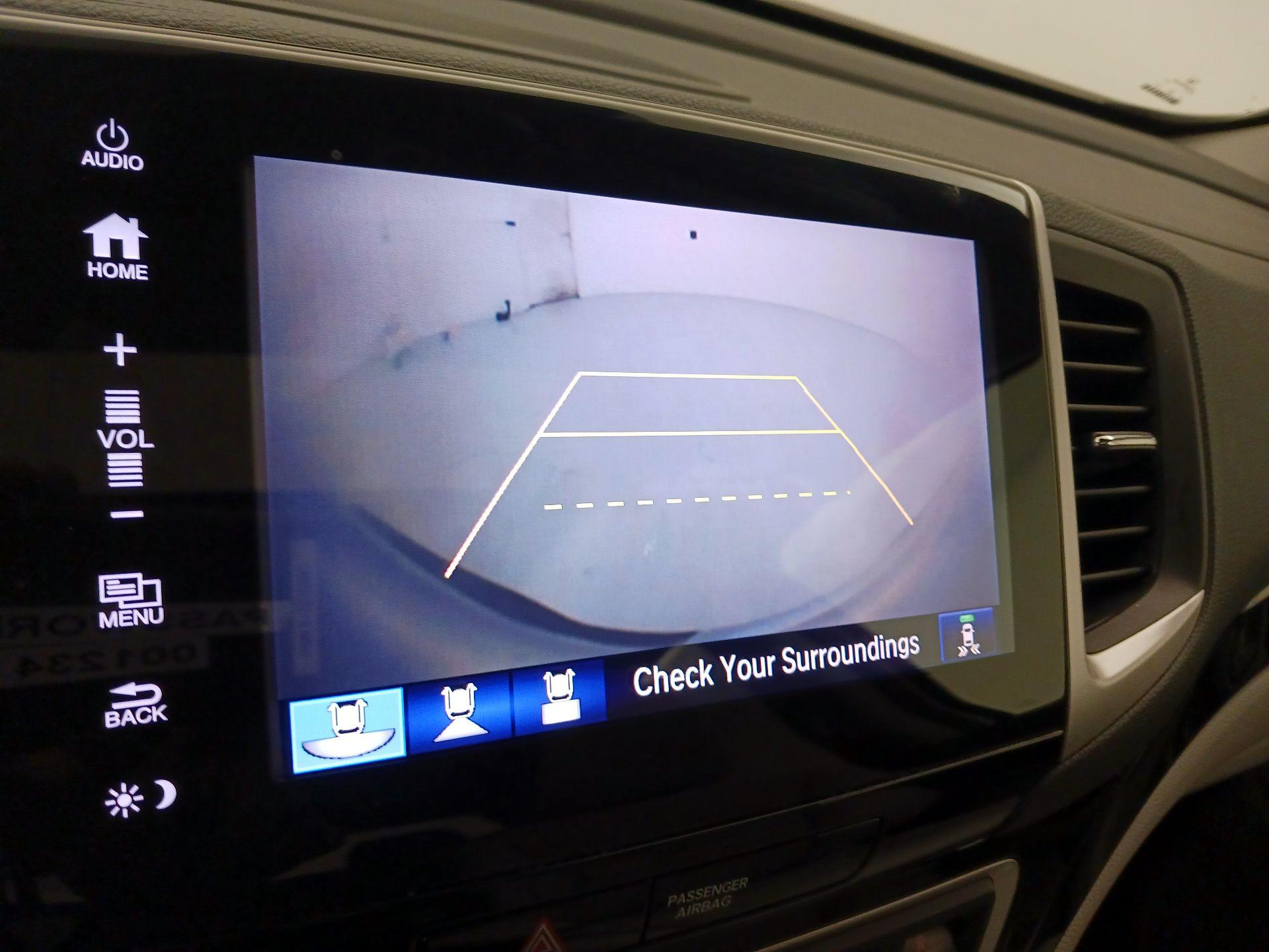 Thumbnail: 2019 Honda Ridgeline - 13