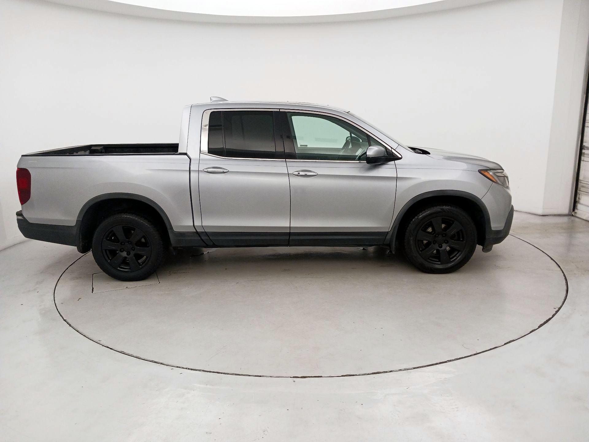Thumbnail: 2019 Honda Ridgeline - 4
